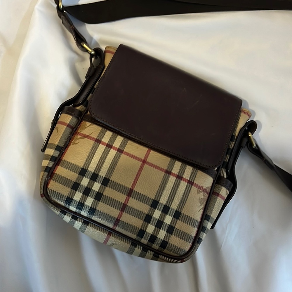 COPY - Burberry crossbody